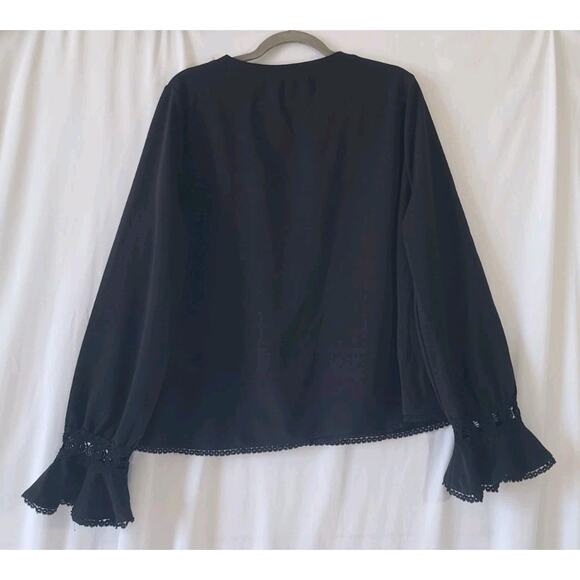 Pomander Place Tuckernuck Black Palmer Lace Ruffle Top XXL - Picture 8 of 9